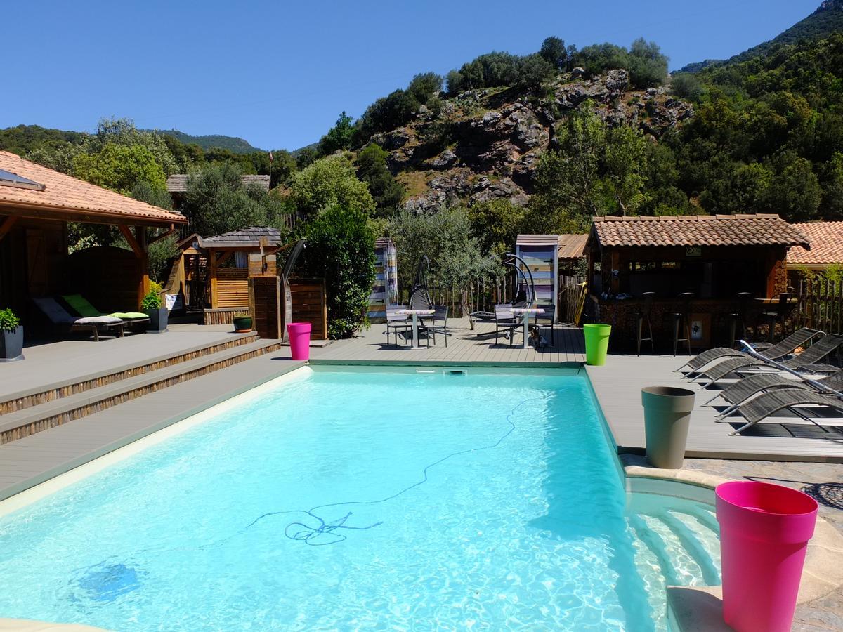 A Dodolela Bed & Breakfast Omessa Luaran gambar